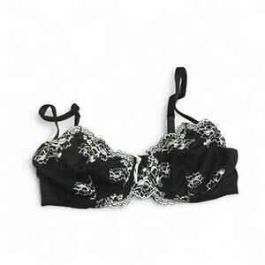 Women's Black and Multi Bra